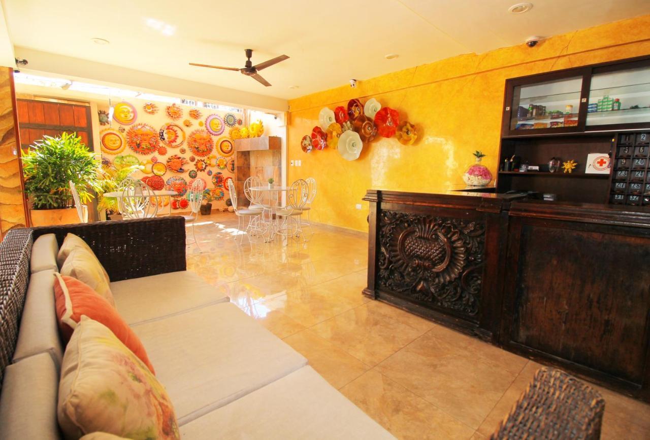 Papagayo Hotel Boutique Playa del Carmen Bagian luar foto Reception